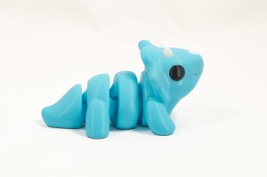 Brelok dla dzieci druk 3D kolor dinozaur BABY niebieski zawieszka fleksi